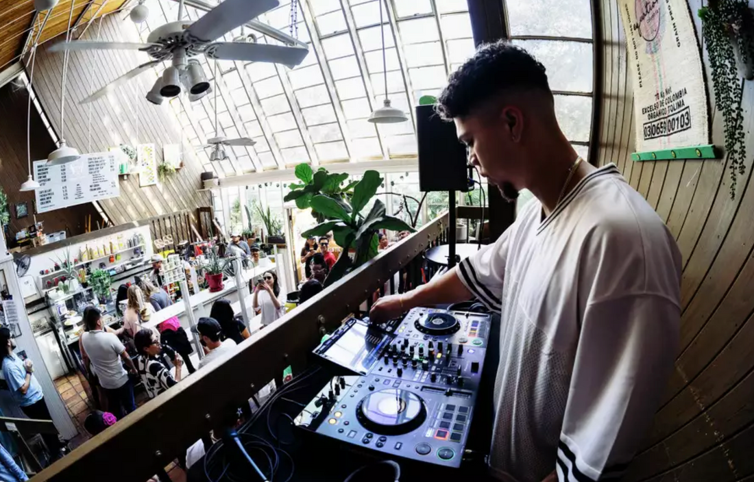 COMME CLUB : CONSTRUIRE DES SCÈNES OUVERTES POUR LA PROCHAINE GÉNÉRATION DE LA CULTURE